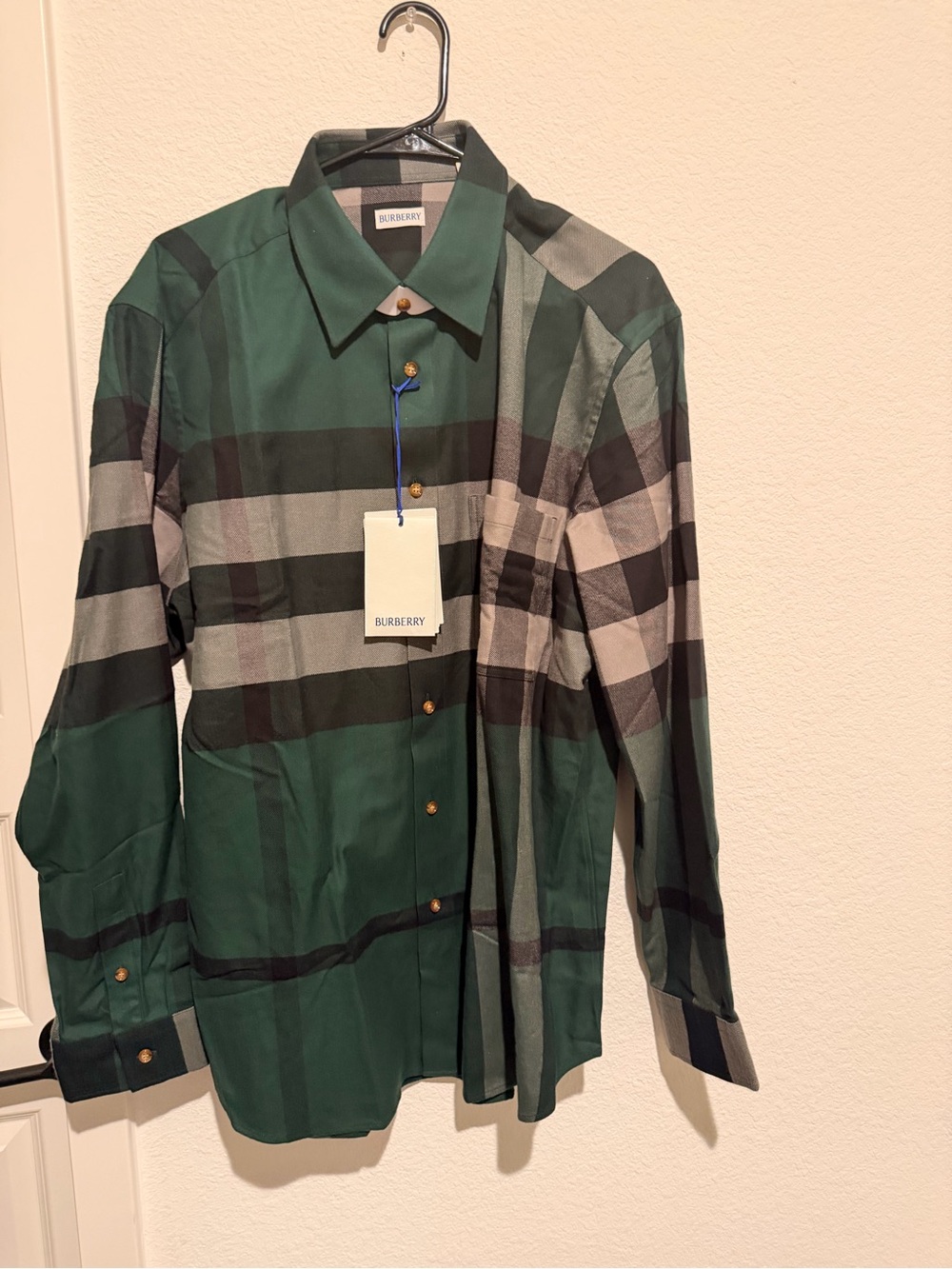 NWT Burberry Green & Black Plaid Button-Up Shirt